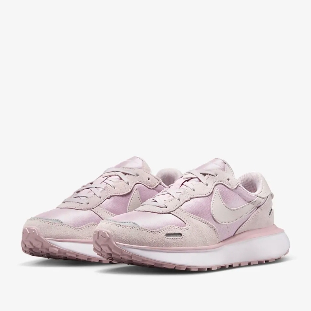 Nike Phoenix waffle